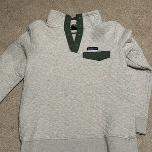 Patagonia Gray and Green Sweatshirt